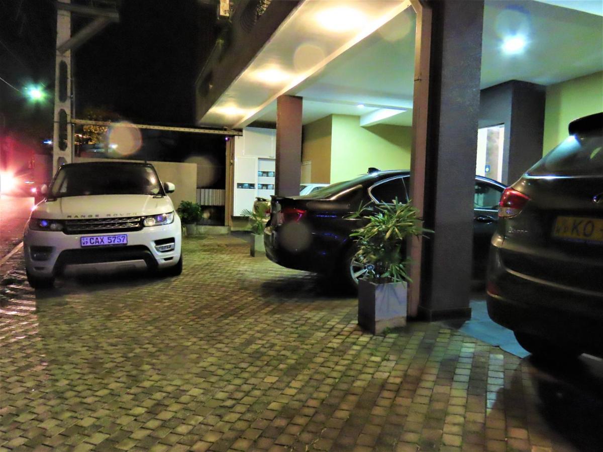 Vivas Residencies Luxury Apartments Dehiwala-Mount Lavinia Bagian luar foto