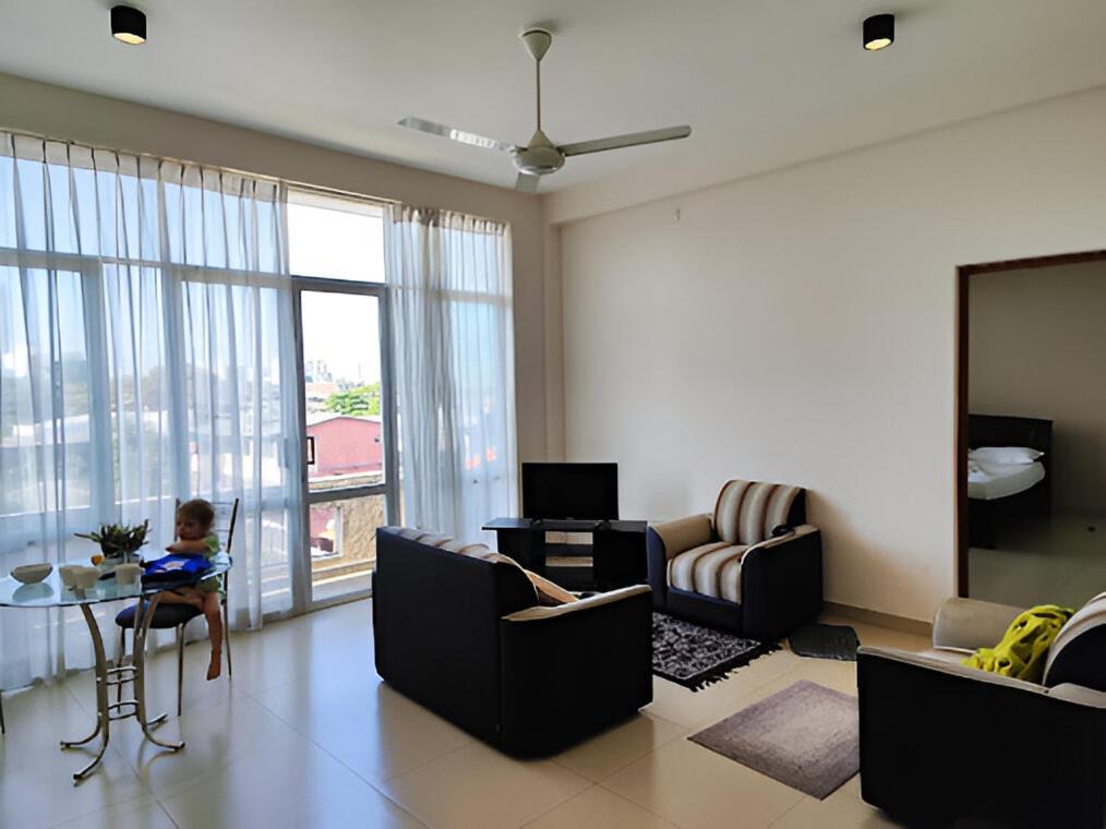 Vivas Residencies Luxury Apartments Dehiwala-Mount Lavinia Bagian luar foto